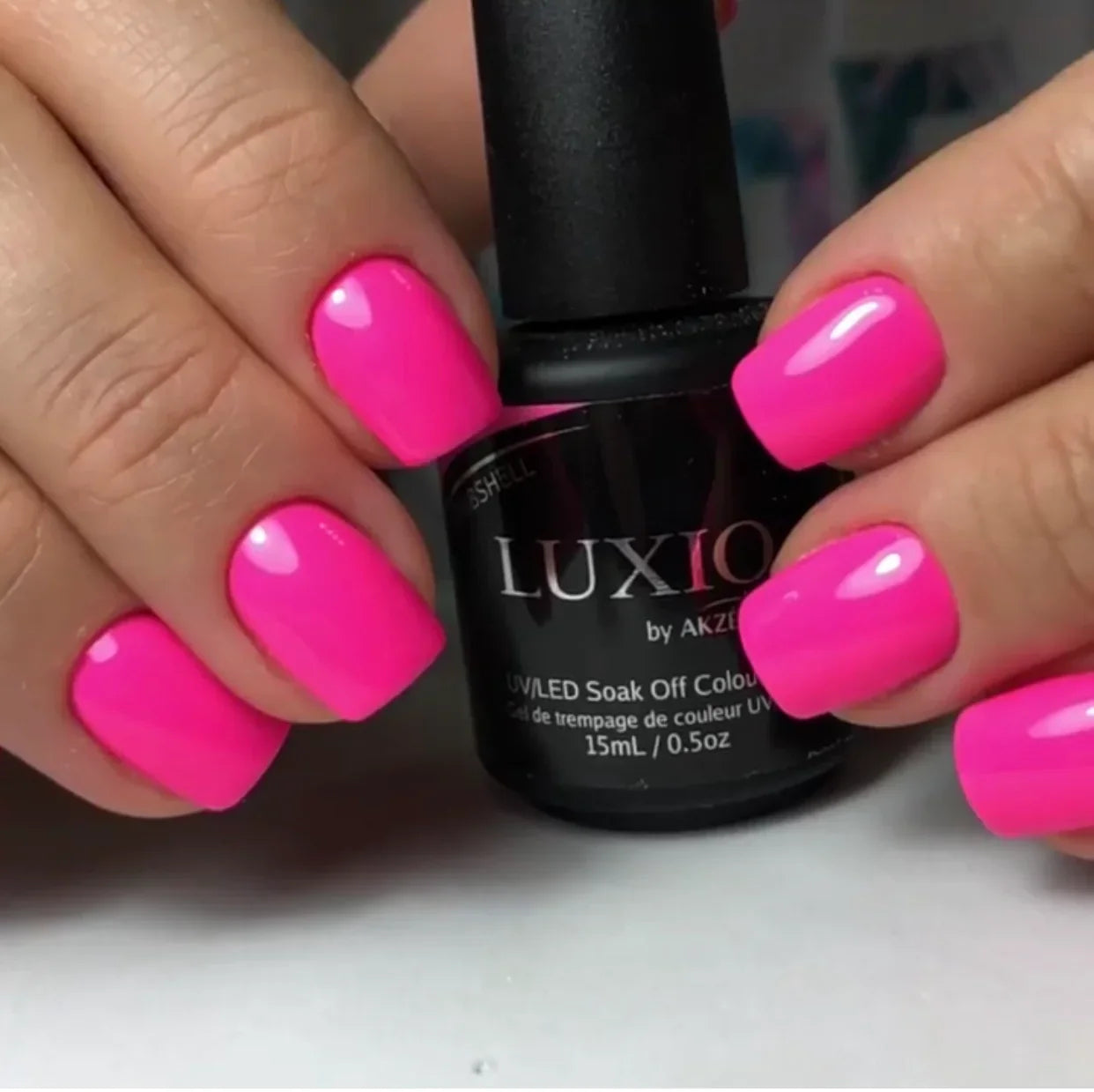 Luxio - Bombshell-2